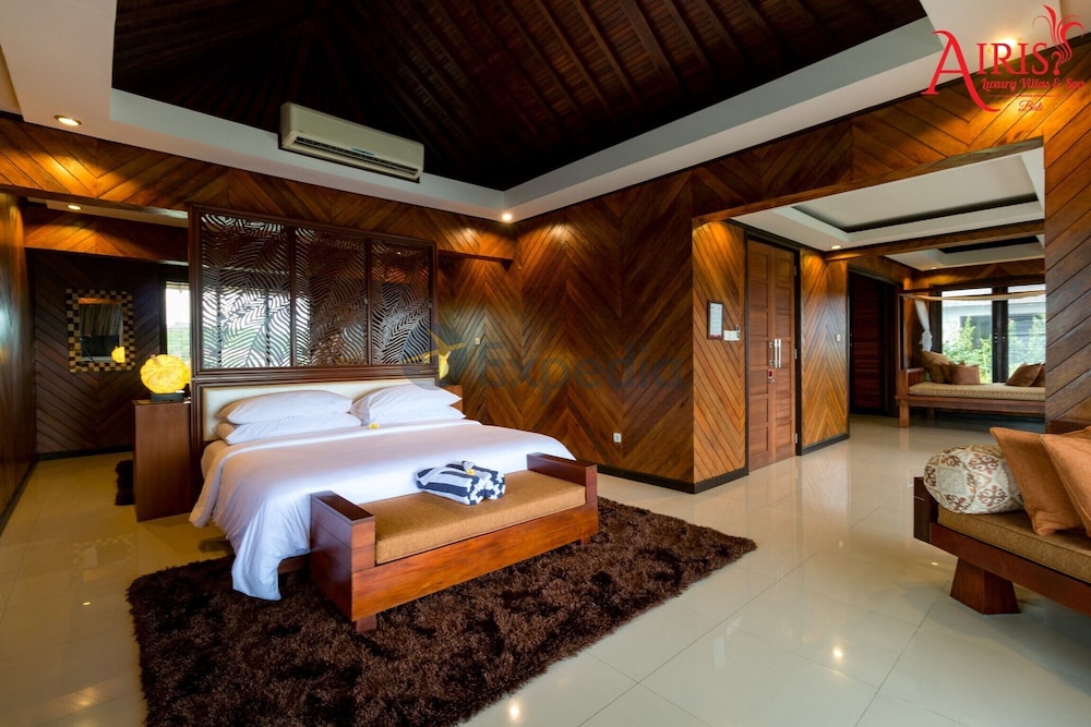 Luxury Villa, 3 Bedrooms, Private Pool photo 2