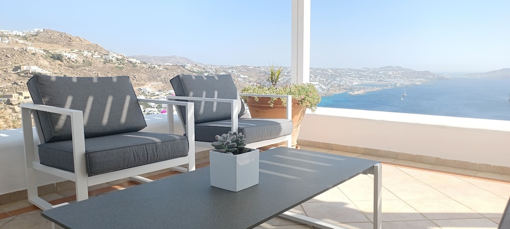 Villa, 2 Bedrooms, Sea View photo 3