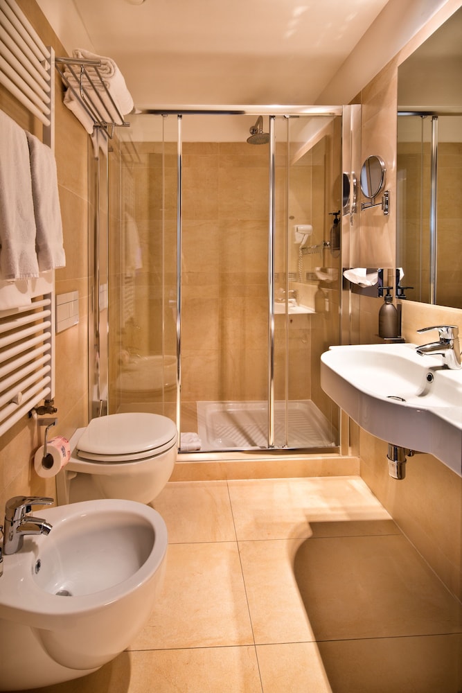 Superior Double Room - Photo 3