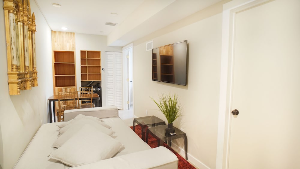 City Apartment photo 3