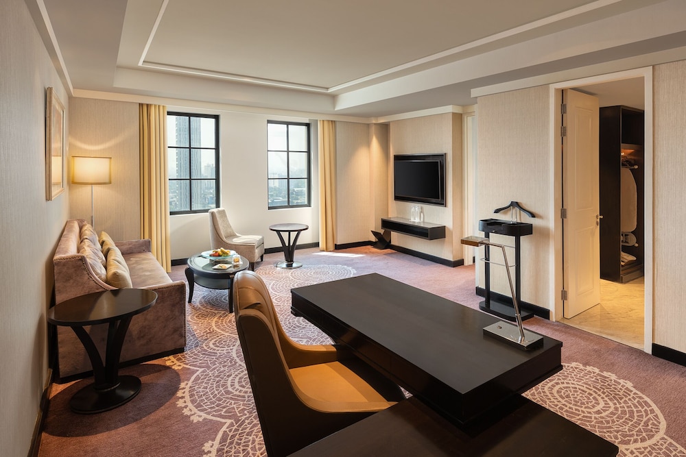 Luxury Suite, 1 Bedroom, City View - Photo 3
