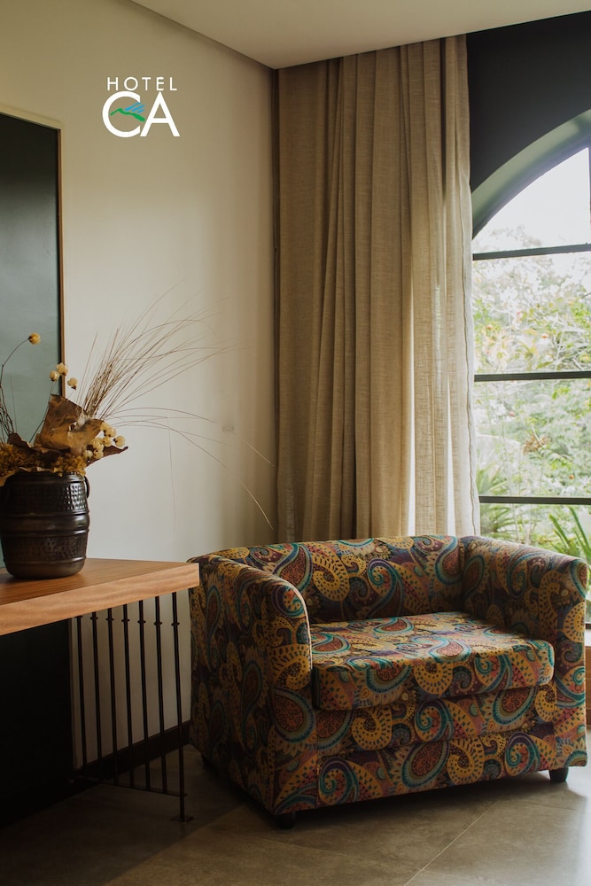 Deluxe Triple Room, Garden View (Canto do Rio) photo 3