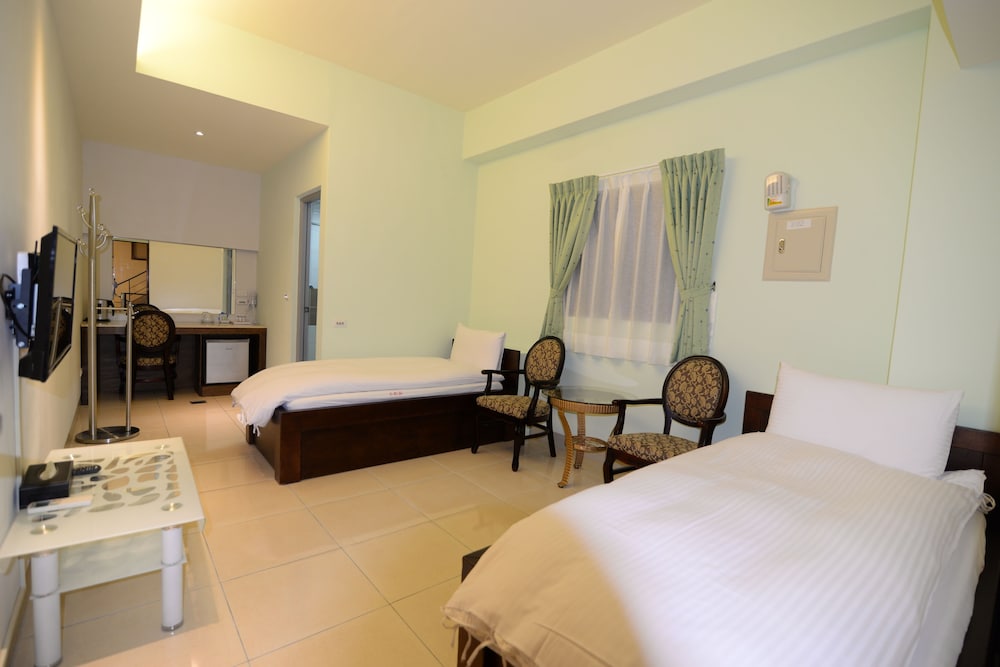 Standard Twin Room photo 1