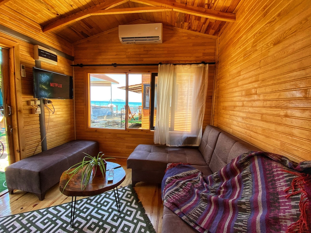 Comfort Bungalow, Patio, Sea View