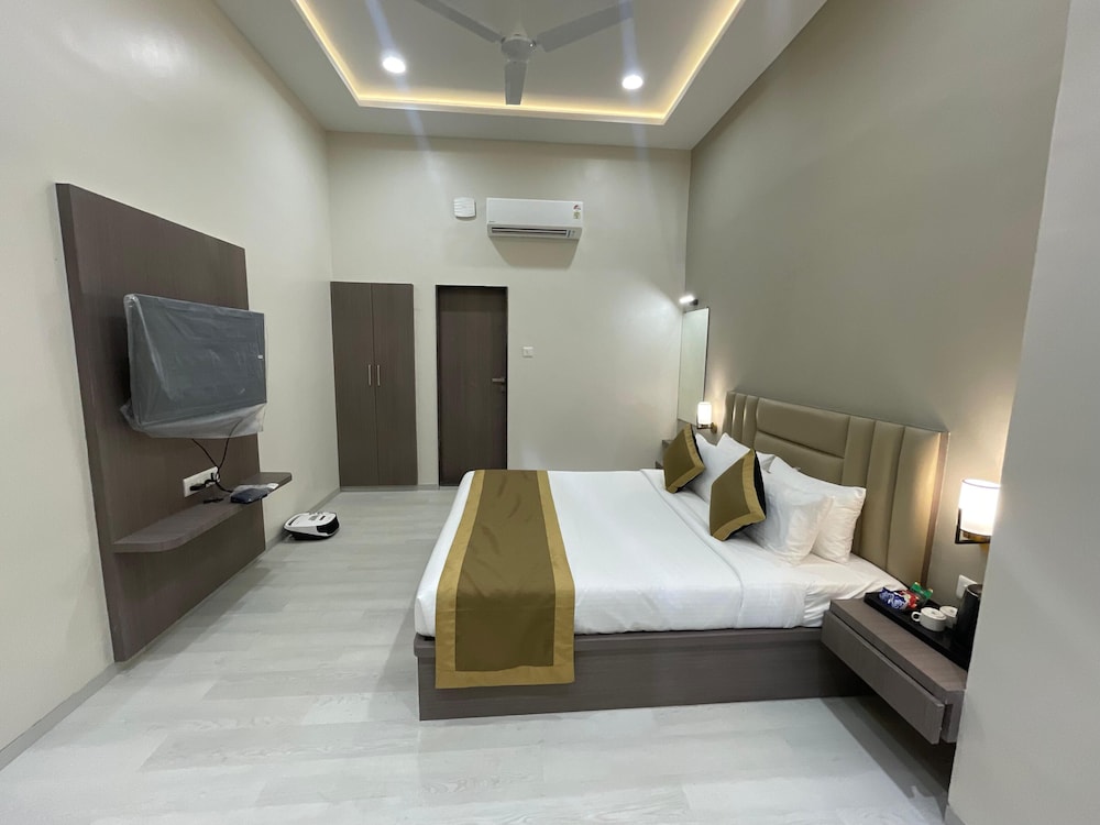 Premium Cottage