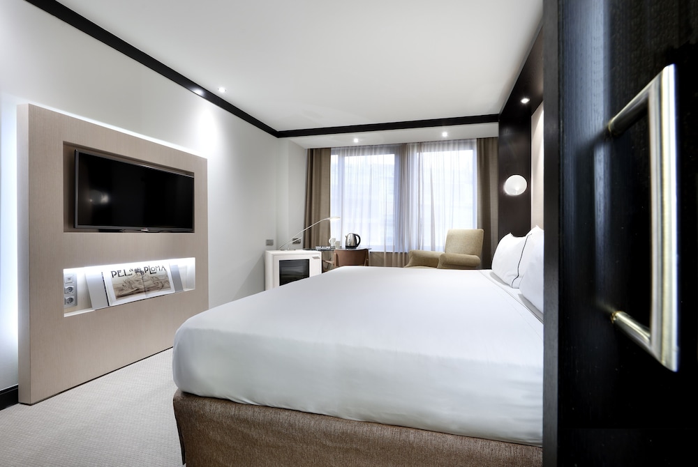 Room (Melia, 2+1)
