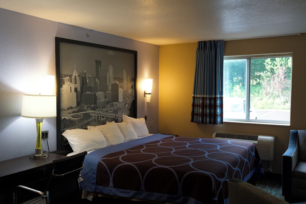 Standard Room, 1 Queen Bed - Photo 3