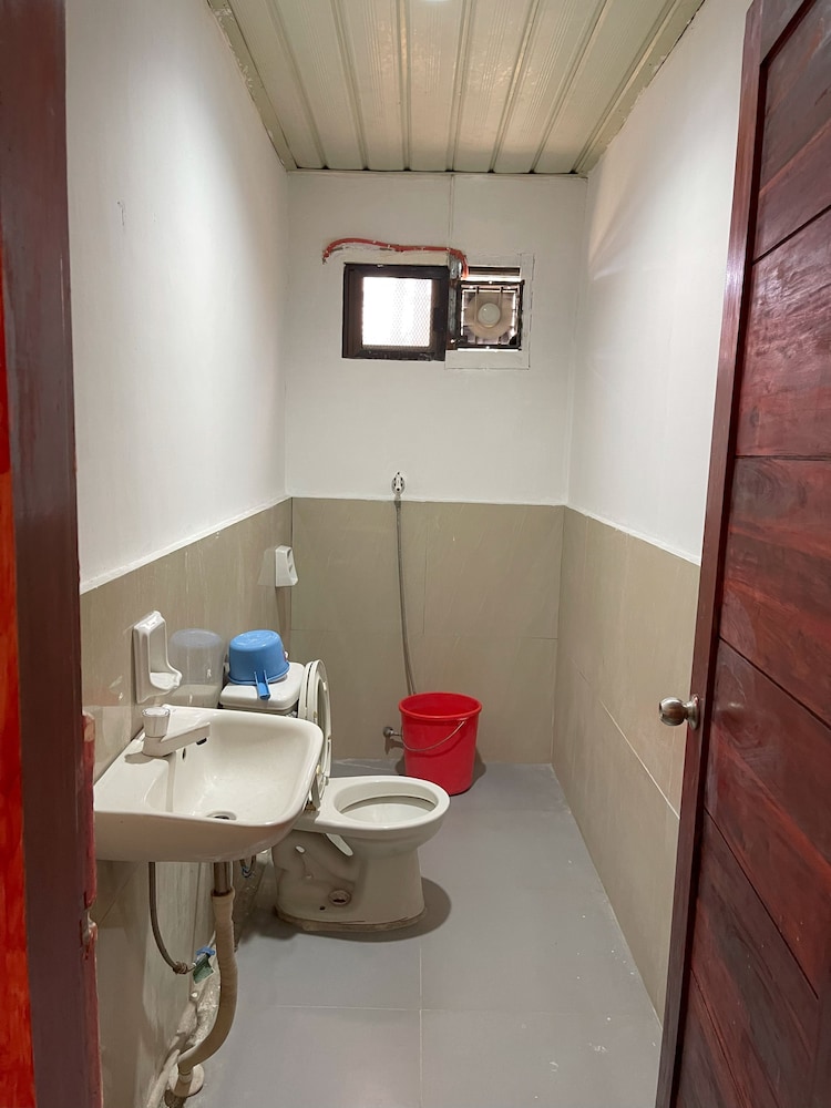 Standard Single Room photo 3