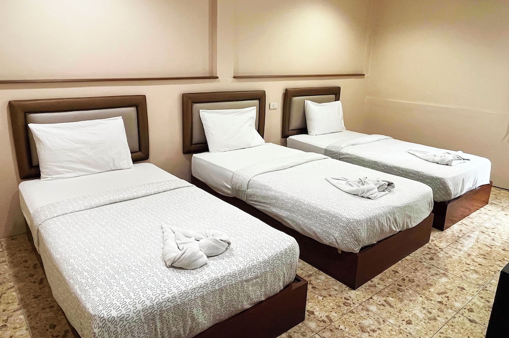 Classic Triple Room