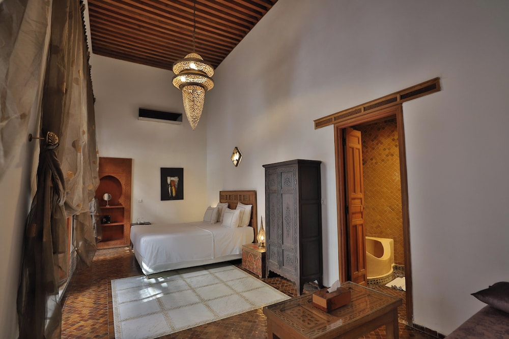 Romantic Double Room (Zaina) photo 1