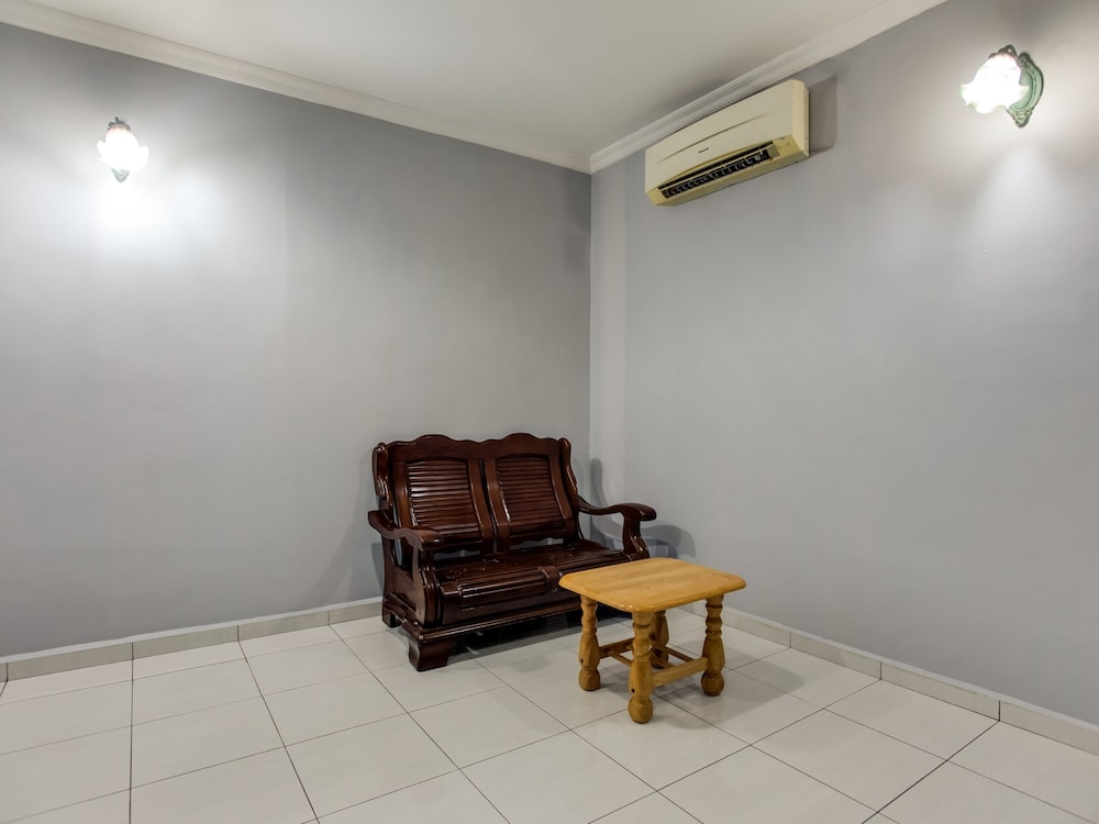 Premium Double Room, 1 King Bed photo 2