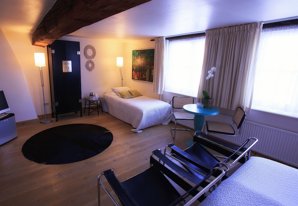 Comfort Triple Room, Bathtub photo 1