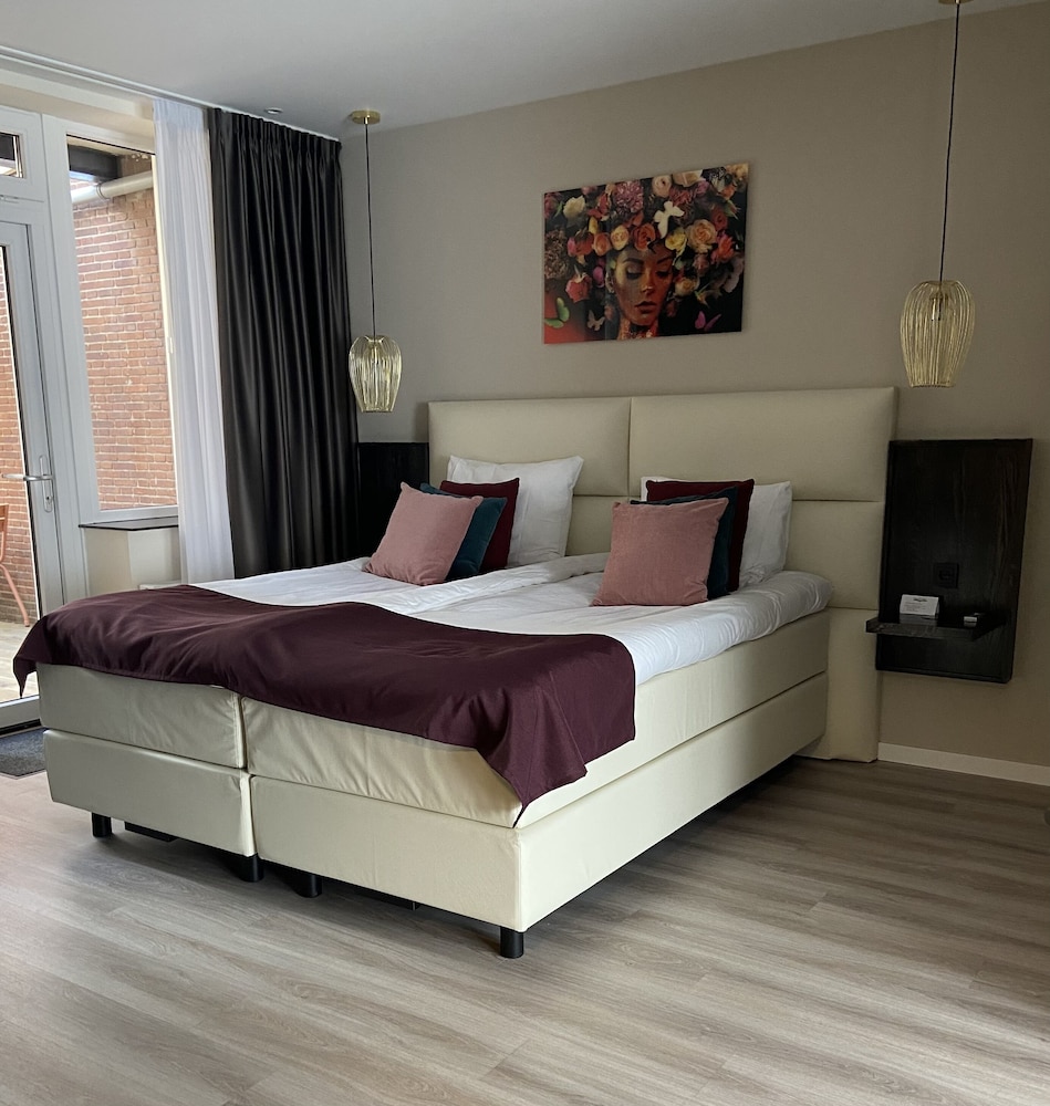 Deluxe Quadruple Room, Terrace photo 2