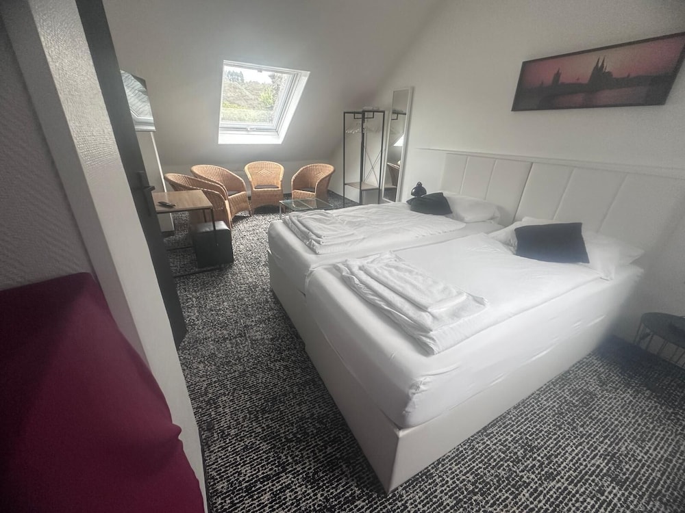 Family Apartment, 3 Bedrooms, River View photo 2