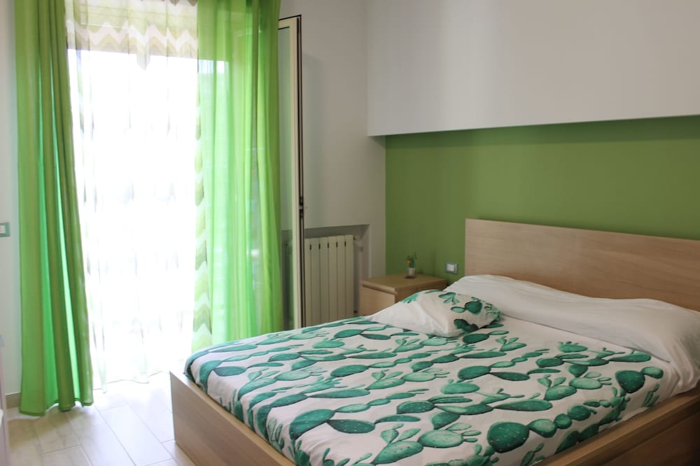 Double Room - Photo 1