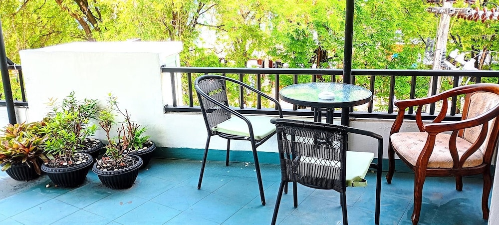 Delux Room Balcony - Photo 7