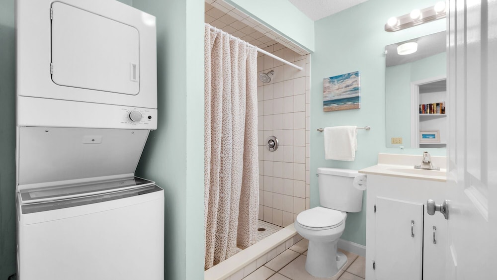 Condo, Multiple Beds, Balcony, Ocean View (Mistral 15) photo 2