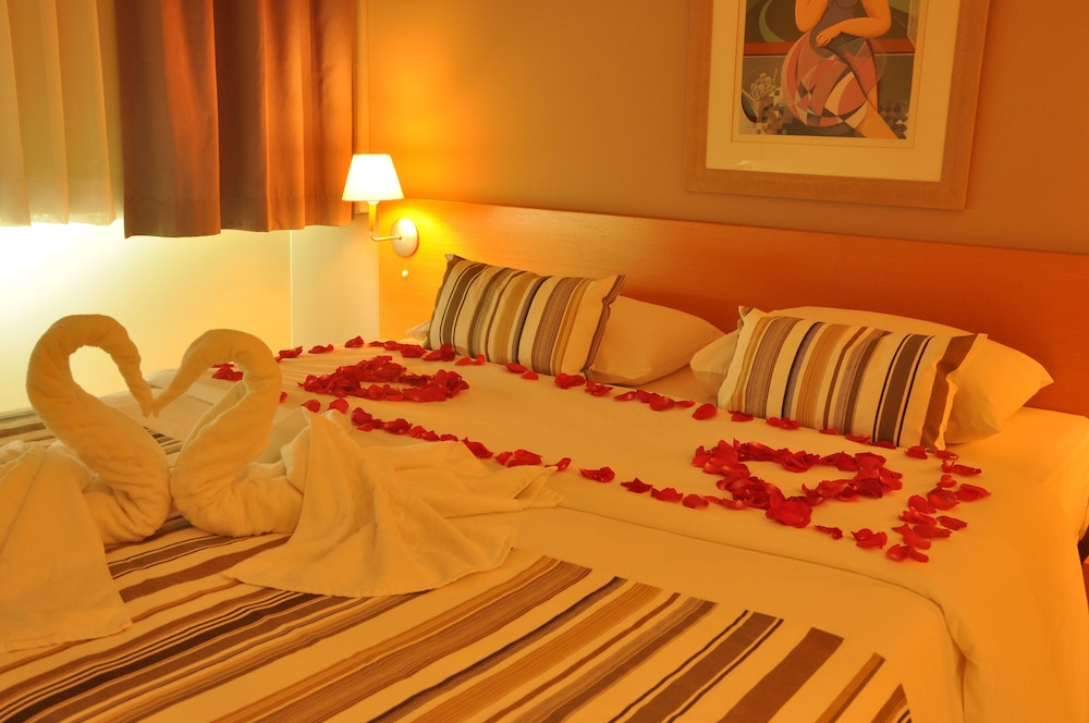 Suite, 1 Double Bed - Photo 3