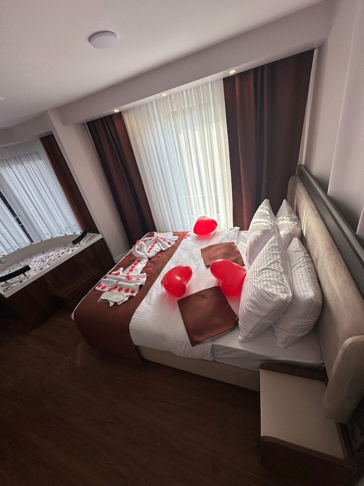 Comfort Room photo 2