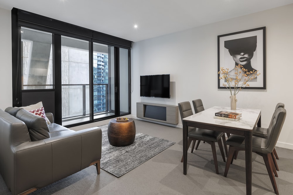 2 Bedroom Superior Apartment