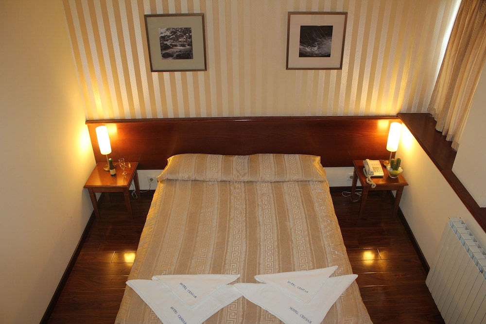 Standard Double Room Single Use, City View photo 3