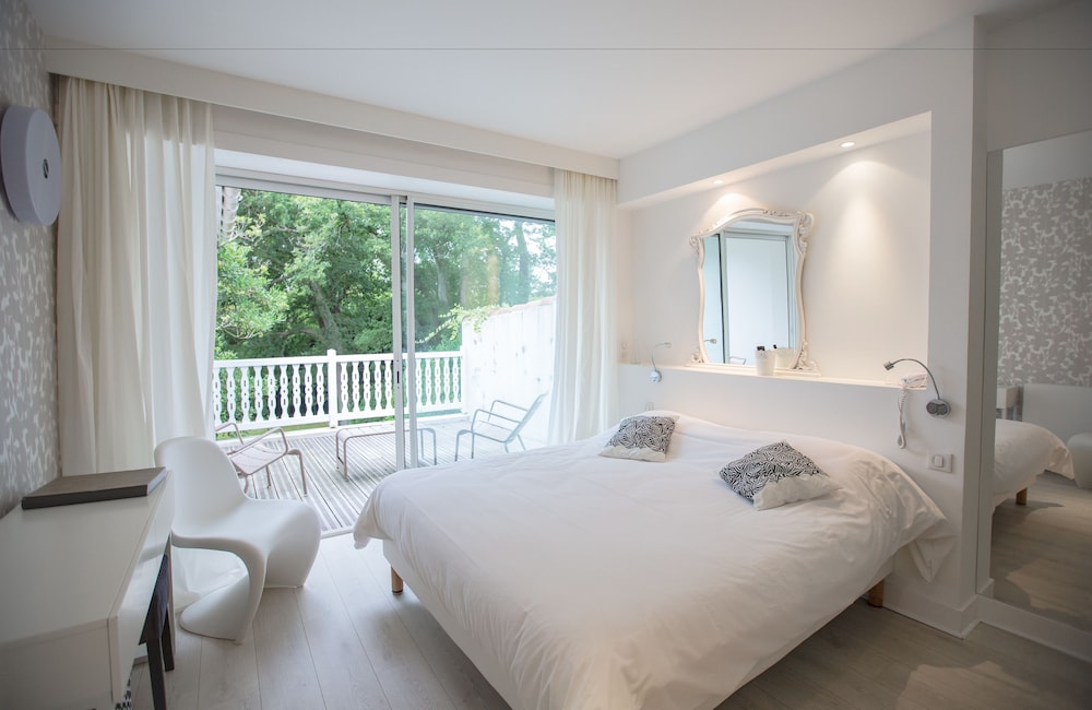 Classic Double Room, Terrace, Garden View (In the Hunting Lodge, Stairs Access)