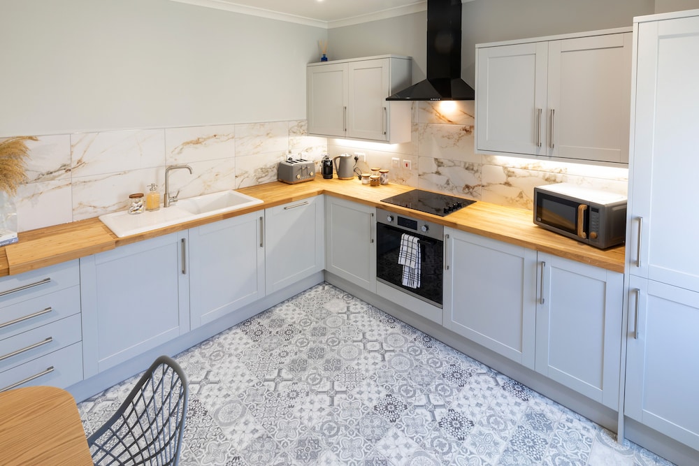 Design Apartment, Private Bathroom, City View