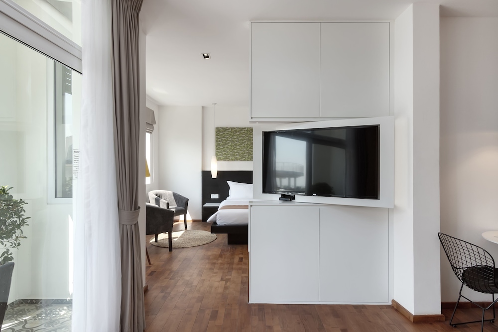 Executive Suite photo 1