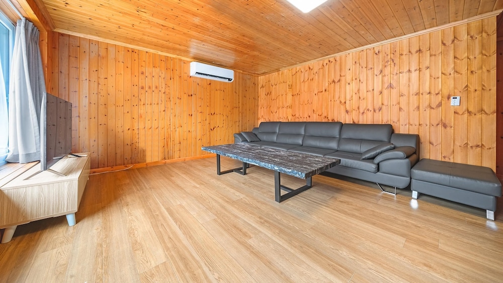 Basic Room, 2 Bedrooms (Jatnaeeumdong) - Photo 6