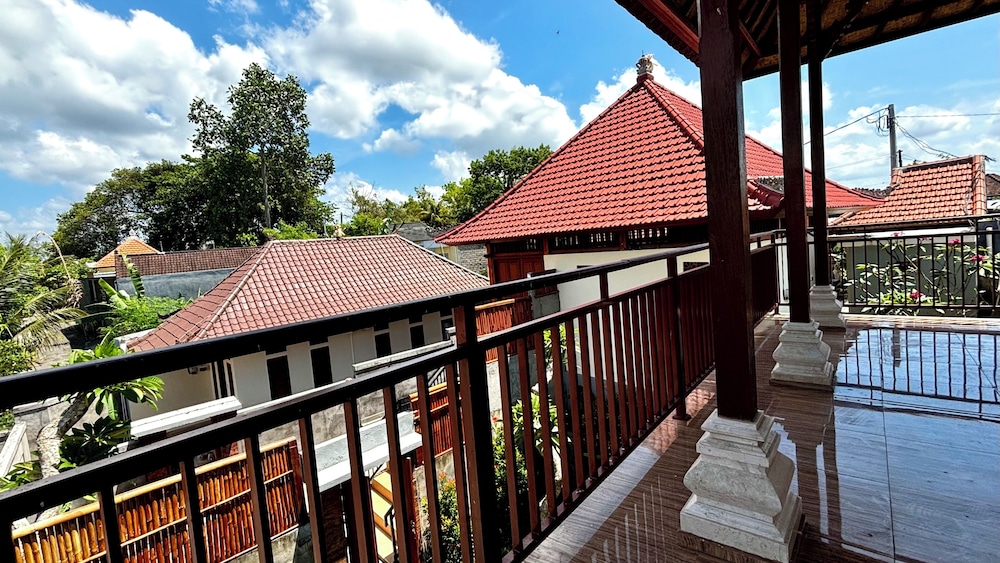 Family Villa, 2 Bedrooms, Pool View photo 2