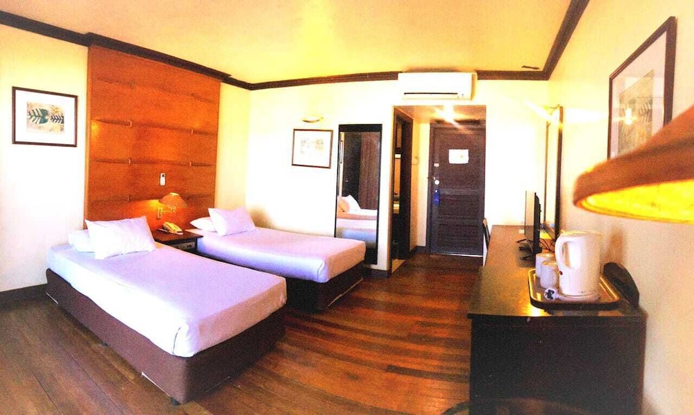Deluxe Twin Room, Sea View - Photo 5