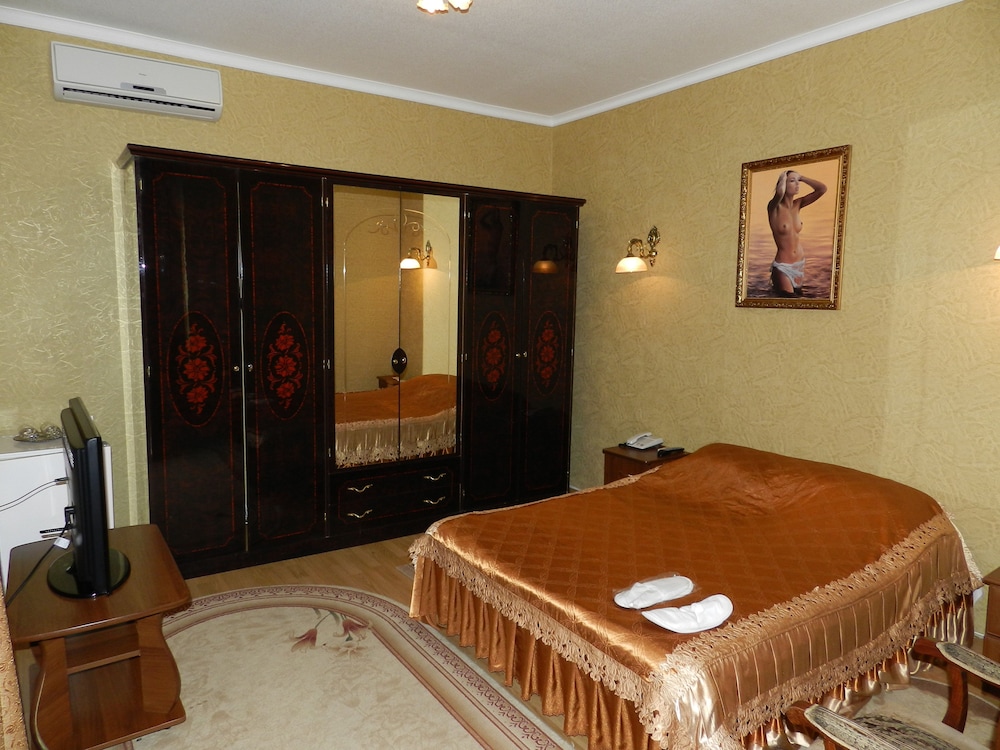 Superior Room (with Loggia) photo 1