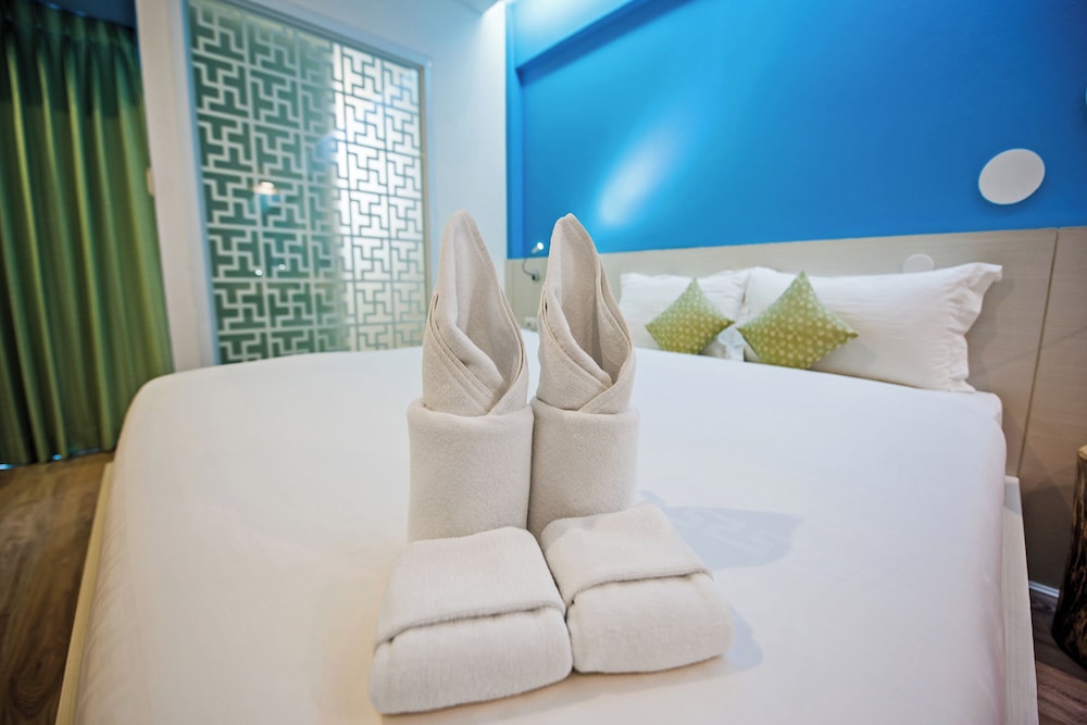 Budget Double Room - Photo 6