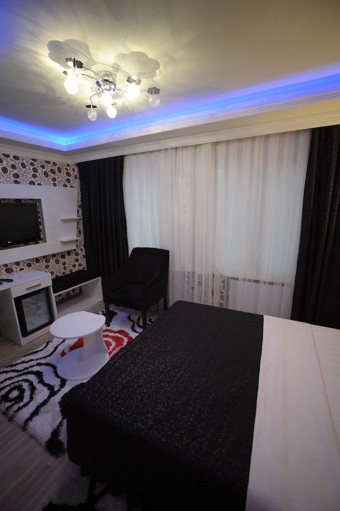 Standard Room photo 3