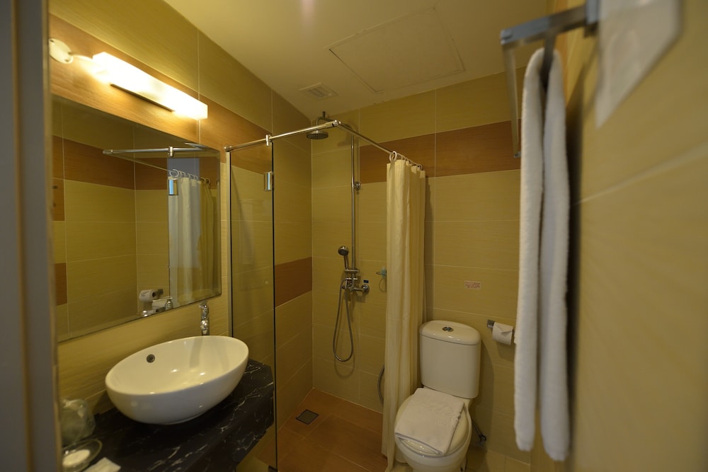 Superior Double Room (No View) - Photo 6