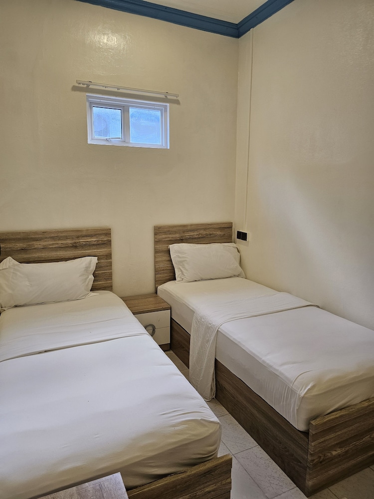Standard Quadruple Room photo 2