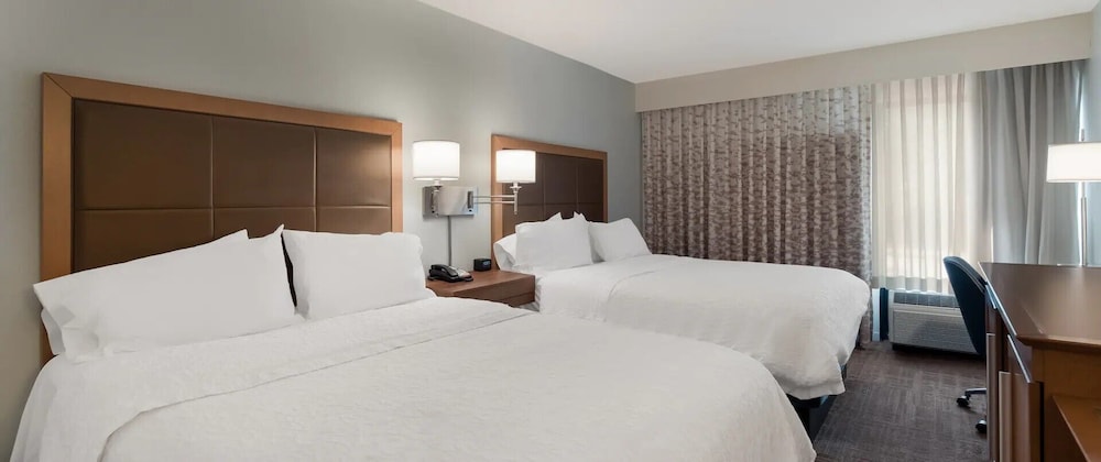 Standard Room, 2 Double Beds, Non Smoking, photo 6
