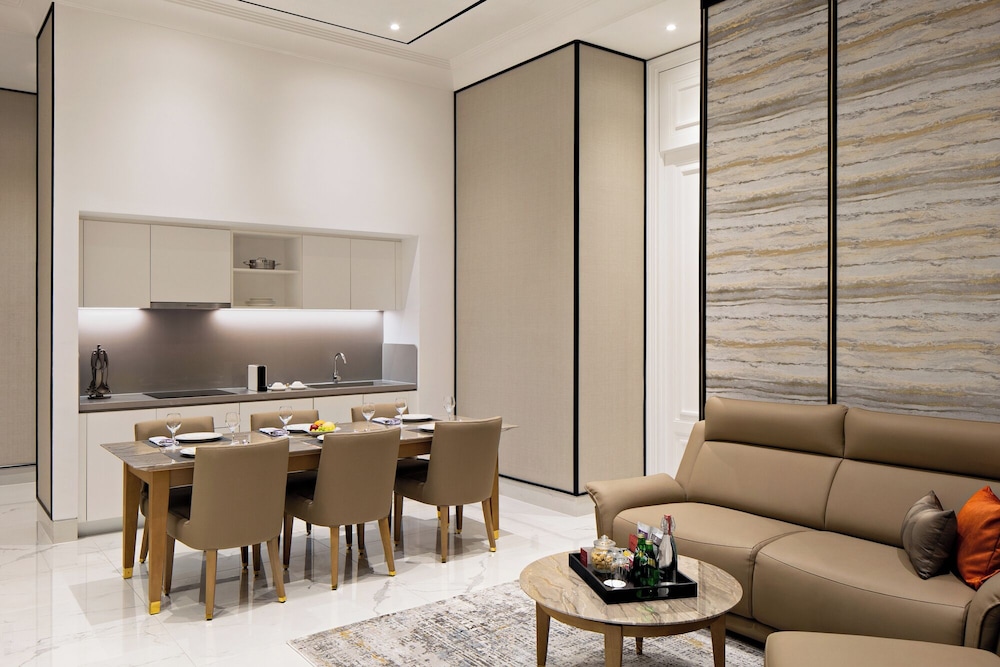 3 Bedroom Suite - Photo 4
