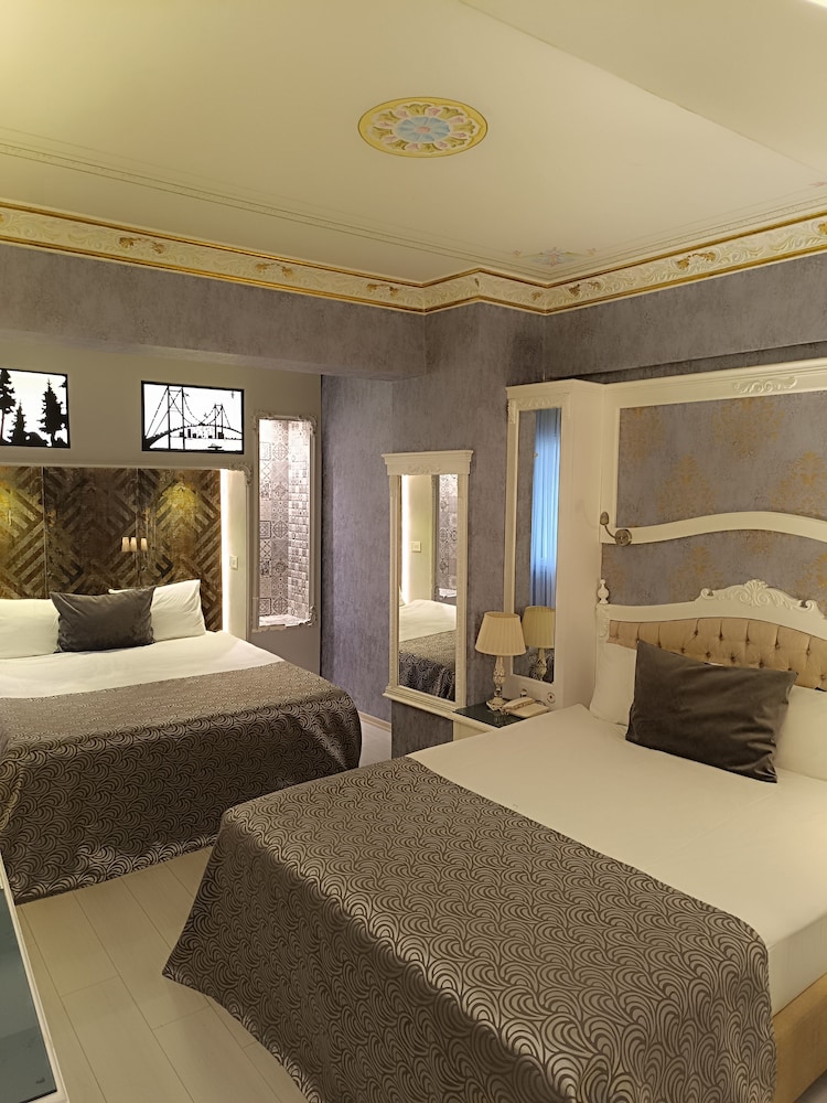 Economy Quadruple Room photo 1