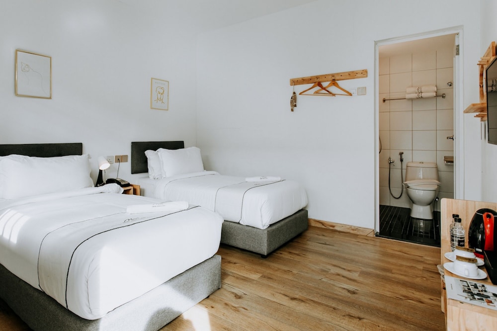 Superior Room, 2 Twin Beds photo 1