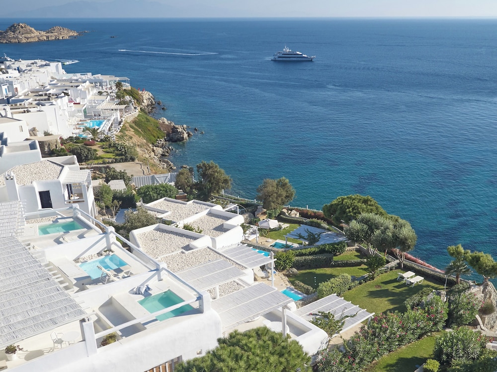 Cobalt Blu with Private Pool photo 2