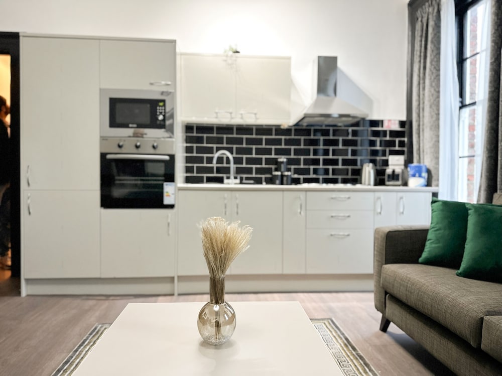Deluxe Apartment, Private Bathroom (Apartment 4 garden view ) - Photo 6
