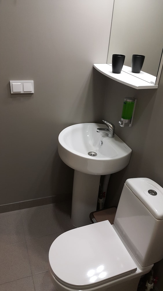Standard Double or Twin Room, Private Bathroom, City View photo 3