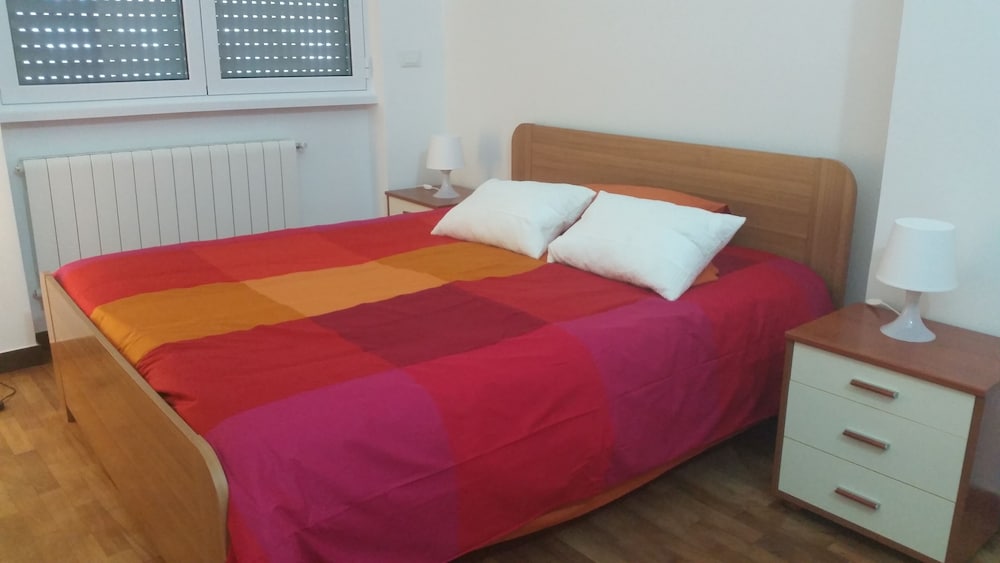 Apartment, 2 Bedrooms, Balcony, City View