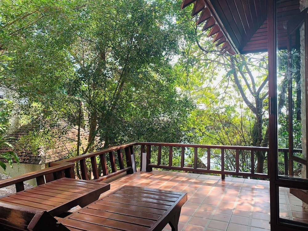 Deluxe Villa, Park View