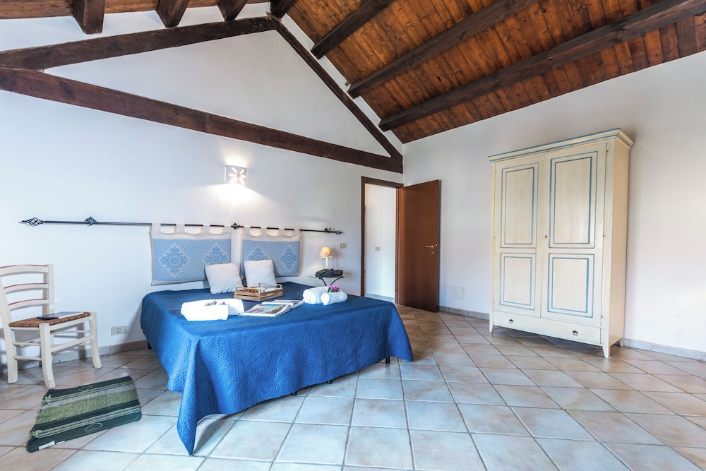 Family Apartment, 2 Bedrooms (Cala Francese Timo)