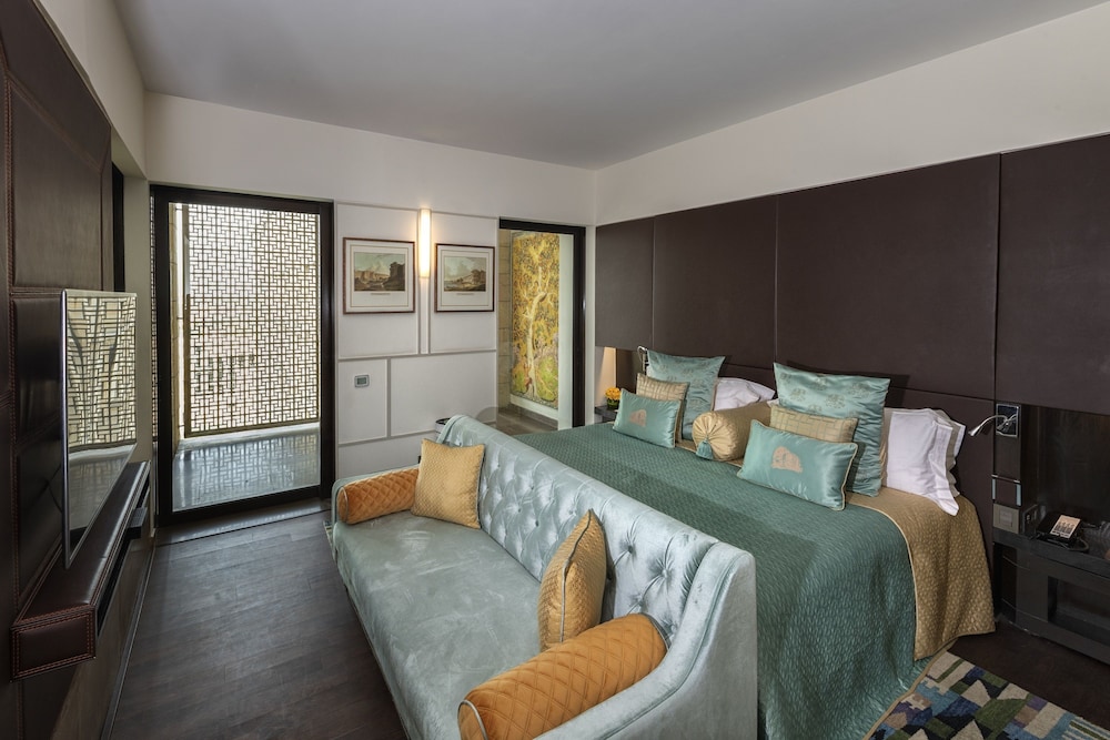 Suite, 2 Bedrooms, Private Pool (Lodhi)