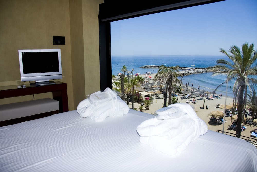 Suite Banus - Photo 12