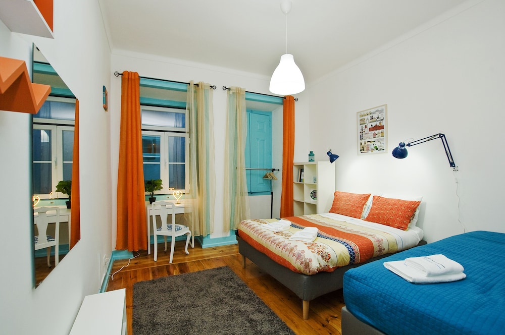 Family Triple Room  with shared toilet photo 1