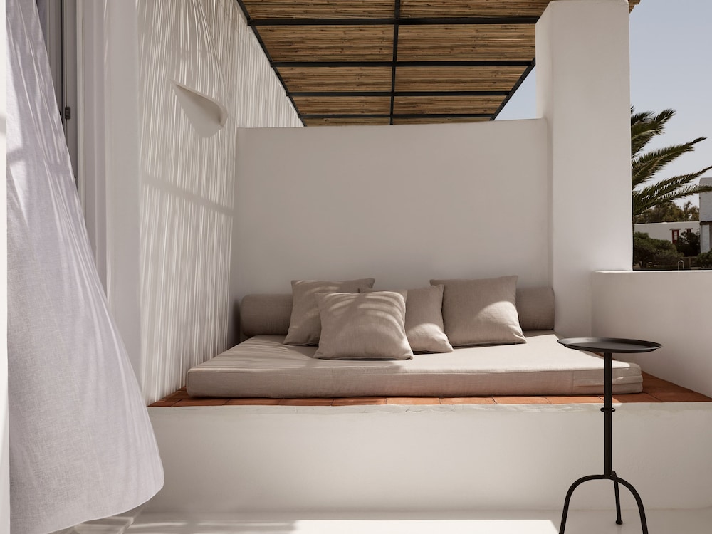 Superior Sunset & Sea View Suite